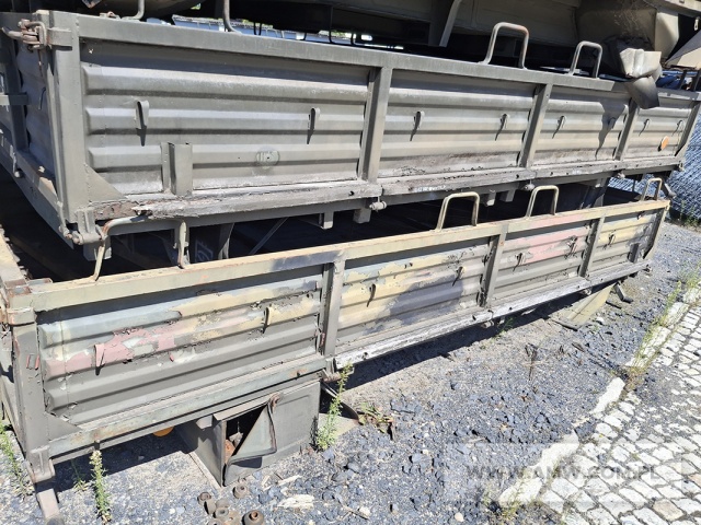 Skrzynia ładunkowa płaska 673.00.206 (do samochodu STAR-266) – pakiet zawierający 2 szt. 